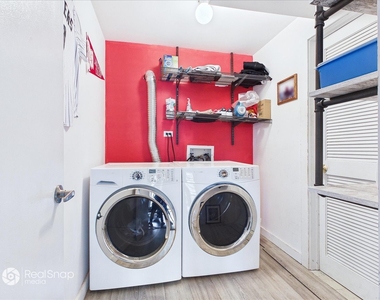 2221 N Lister Avenue - Photo Thumbnail 9