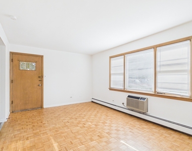 11219 S King Drive - Photo Thumbnail 2