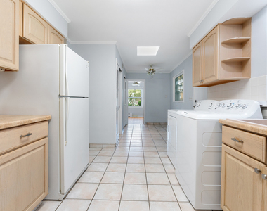 301 N Derbyshire Avenue - Photo Thumbnail 10