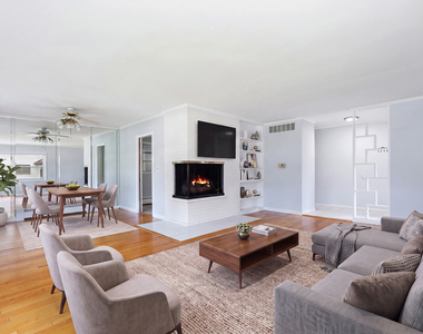 301 N Derbyshire Avenue - Photo Thumbnail 3