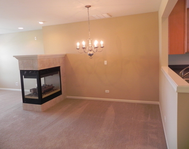1137 Reserve Drive - Photo Thumbnail 2