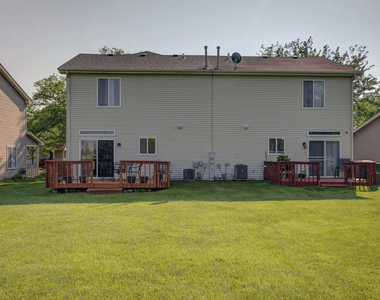 14005 Danbury Drive - Photo Thumbnail 25