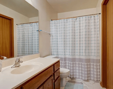 14005 Danbury Drive - Photo Thumbnail 20