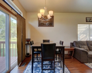 14005 Danbury Drive - Photo Thumbnail 7