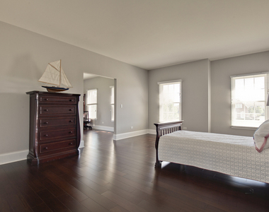 8 Turnbury Court - Photo Thumbnail 36
