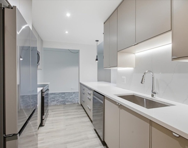 4170 N Marine Drive - Photo Thumbnail 4