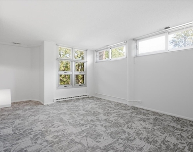 4170 N Marine Drive - Photo Thumbnail 5