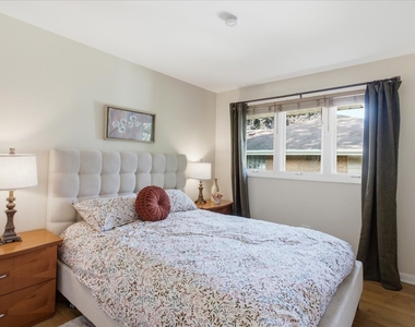 116 Sturtz Street - Photo Thumbnail 14