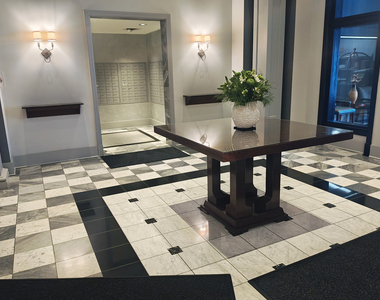 70 W Huron Street - Photo Thumbnail 2