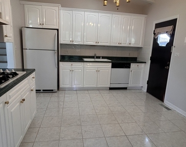 8501 W Normal Avenue - Photo Thumbnail 1