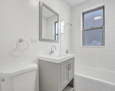 4742 W Roscoe Street - Photo Thumbnail 11