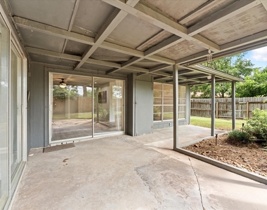 3607 Camelot Street - Photo Thumbnail 32