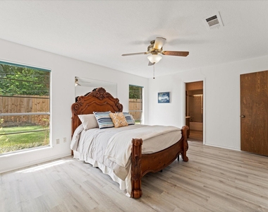 3607 Camelot Street - Photo Thumbnail 25