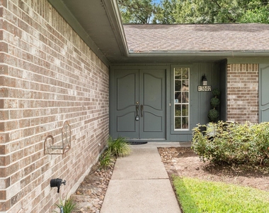3607 Camelot Street - Photo Thumbnail 5