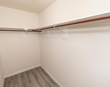 3602 Bluebird Park Lane - Photo Thumbnail 7
