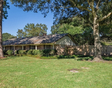 921 Victoria Drive - Photo Thumbnail 39