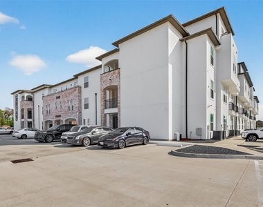2445 Shadow View Lane - Photo Thumbnail 12