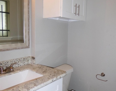12902 Southspring Drive - Photo Thumbnail 15