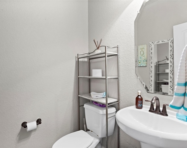 30 Supiro Drive - Photo Thumbnail 11