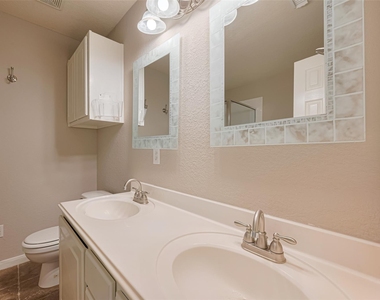 17323 Thicket Hollow Lane - Photo Thumbnail 24
