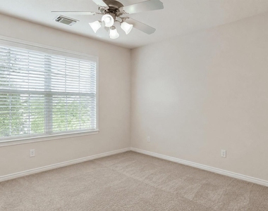 24511 Hampton Lakes Dr - Photo Thumbnail 15