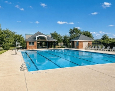 24511 Hampton Lakes Dr - Photo Thumbnail 23