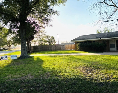 4901 Timber Lane - Photo Thumbnail 32