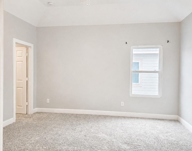 9134 Freeland Street - Photo Thumbnail 8
