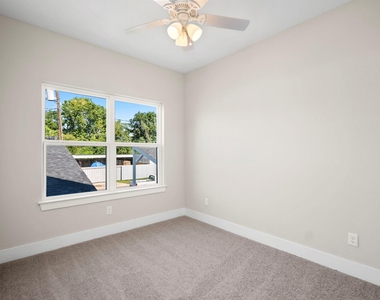 8016 Willow Street - Photo Thumbnail 15