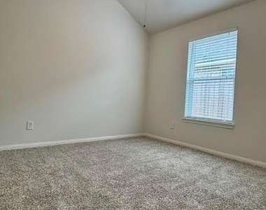 24127 Auburn Woods Court - Photo Thumbnail 20