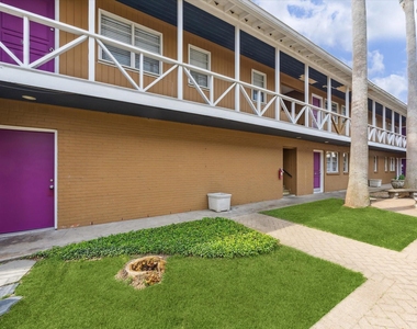 3618 Garrott Street - Photo Thumbnail 8