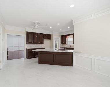20719 Castle Bend Drive - Photo Thumbnail 24