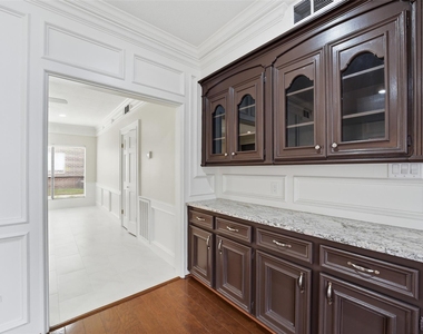 20719 Castle Bend Drive - Photo Thumbnail 13