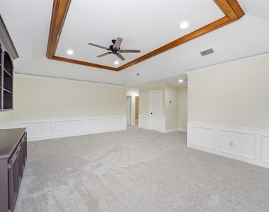 20719 Castle Bend Drive - Photo Thumbnail 37