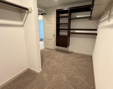 31306 Hexan Heights Lane - Photo Thumbnail 25