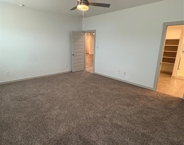 31306 Hexan Heights Lane - Photo Thumbnail 19
