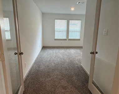 31306 Hexan Heights Lane - Photo Thumbnail 27