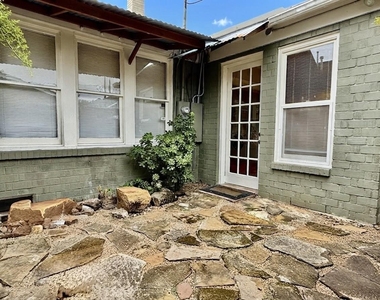 1322 Harvard Street - Photo Thumbnail 21