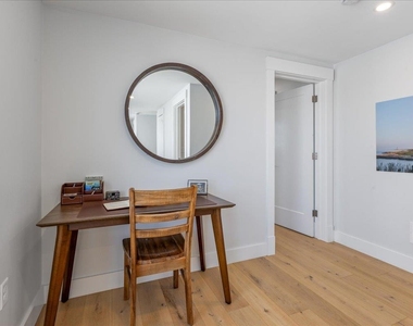220 North End - Photo Thumbnail 28