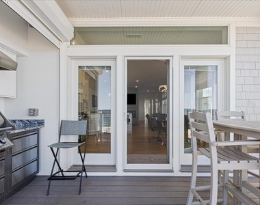 220 North End - Photo Thumbnail 17