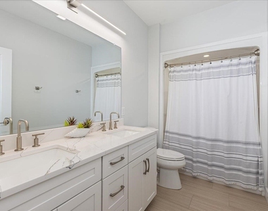 220 North End - Photo Thumbnail 18