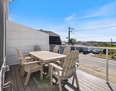 220 North End - Photo Thumbnail 22
