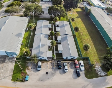 40 Willis Road - Photo Thumbnail 1