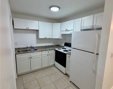 40 Willis Road - Photo Thumbnail 4