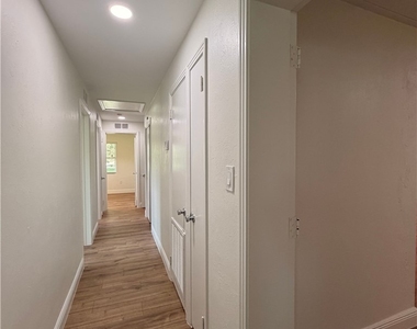 10621 Mcgregor Boulevard - Photo Thumbnail 20