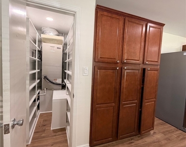 10621 Mcgregor Boulevard - Photo Thumbnail 34