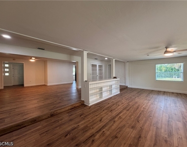 10621 Mcgregor Boulevard - Photo Thumbnail 25
