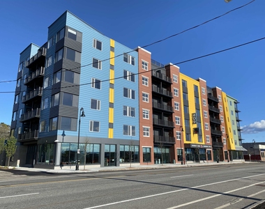 409 Elm - Photo Thumbnail 1