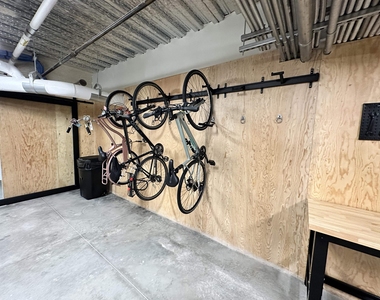 409 Elm - Photo Thumbnail 37