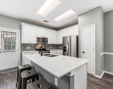 17531 Olympic Park Lane - Photo Thumbnail 7
